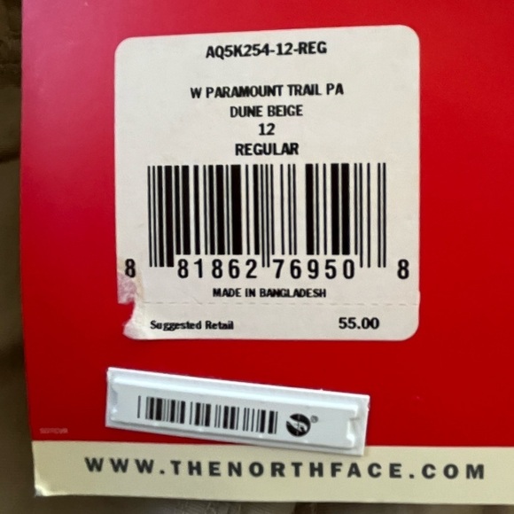 NWT The North Face Paramount Trail Hiking Pants Women's 12 UPF 30 Dune Beige - Picture 12 of 16